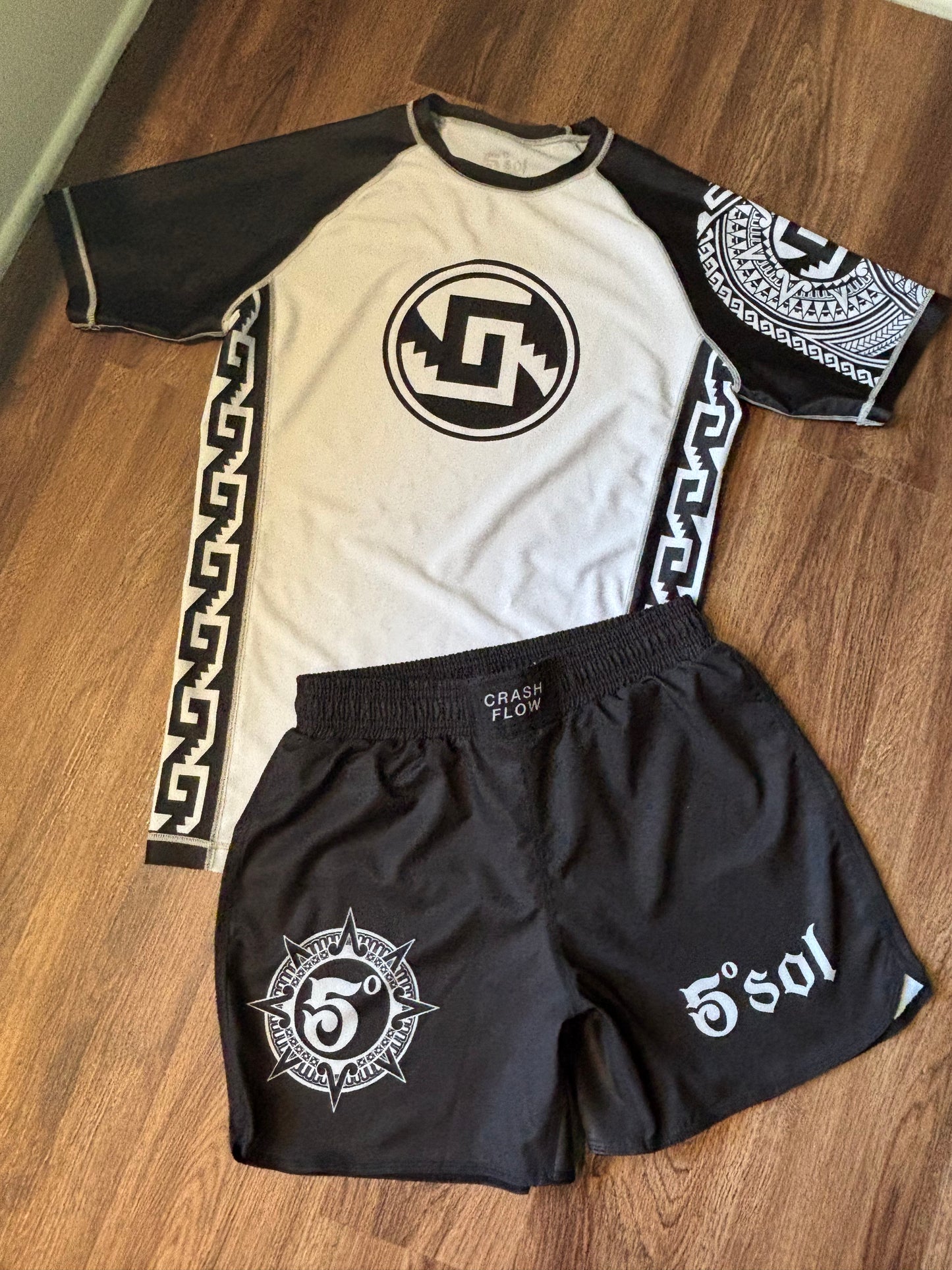 Chimalli Rash Guard