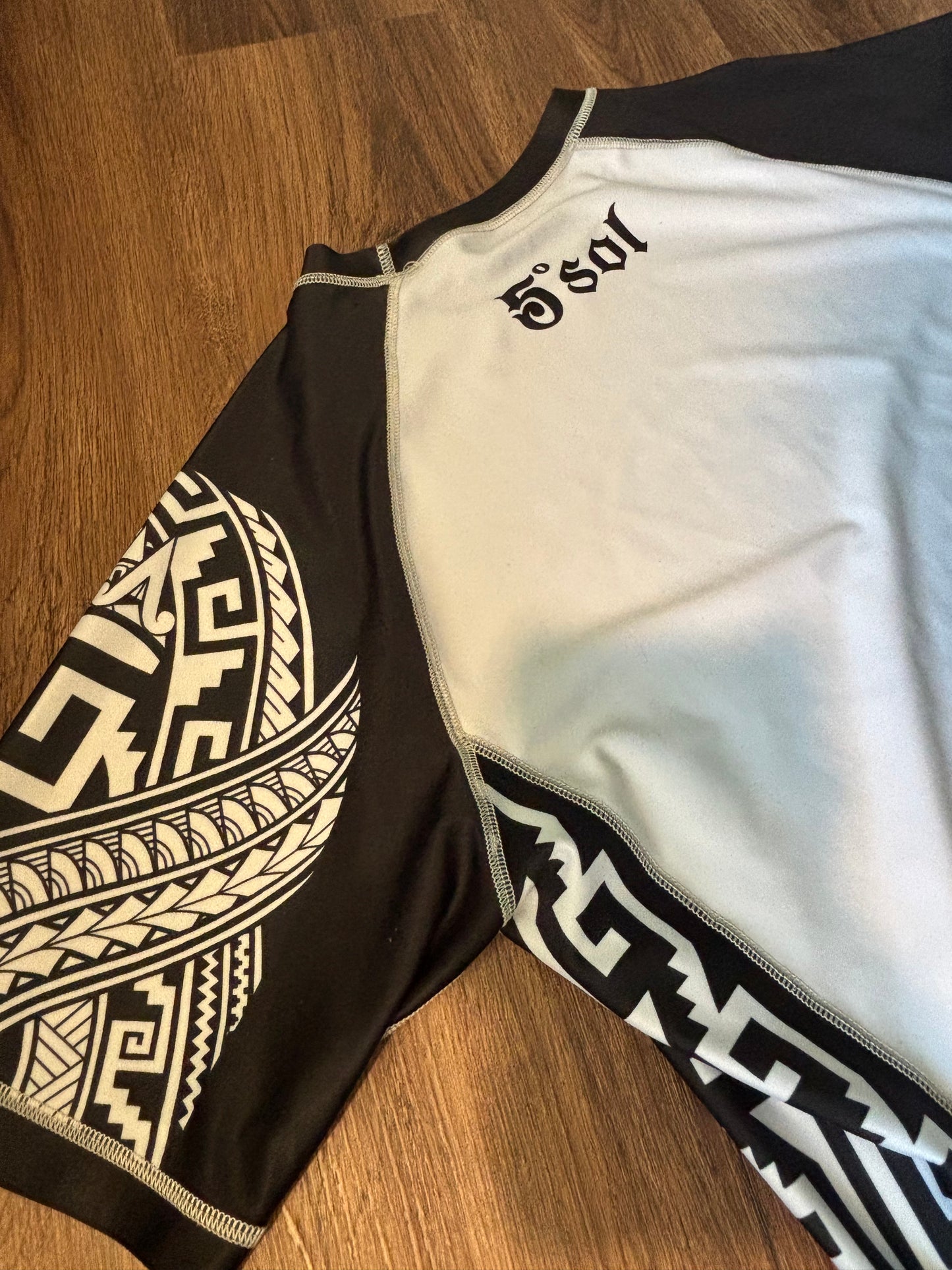Chimalli Rash Guard